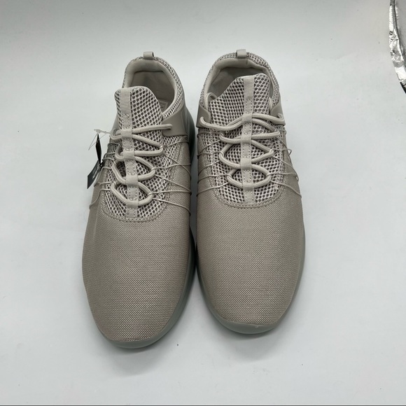 NWT Loyalty & Faith Grey Sneakers - Picture 2 of 8